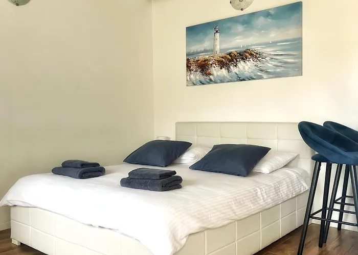 Studio Apartments Tara